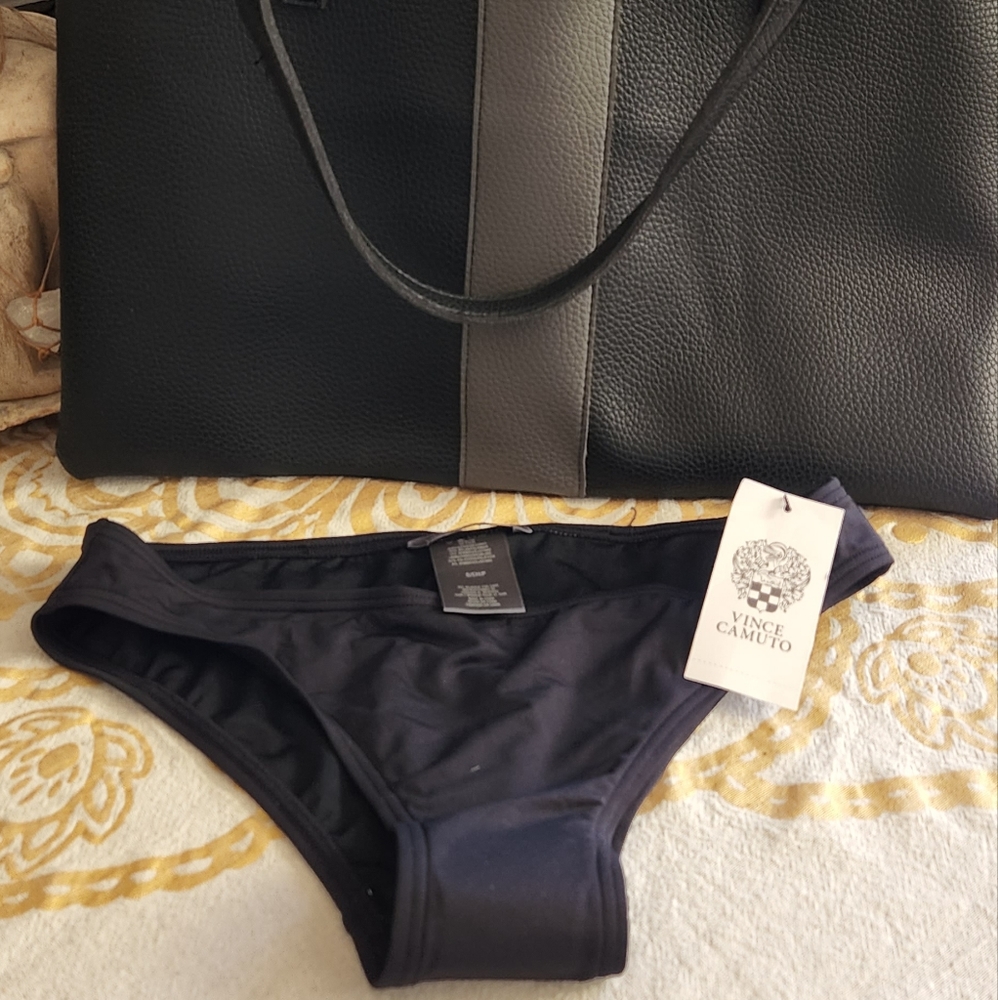 Vince Camuto